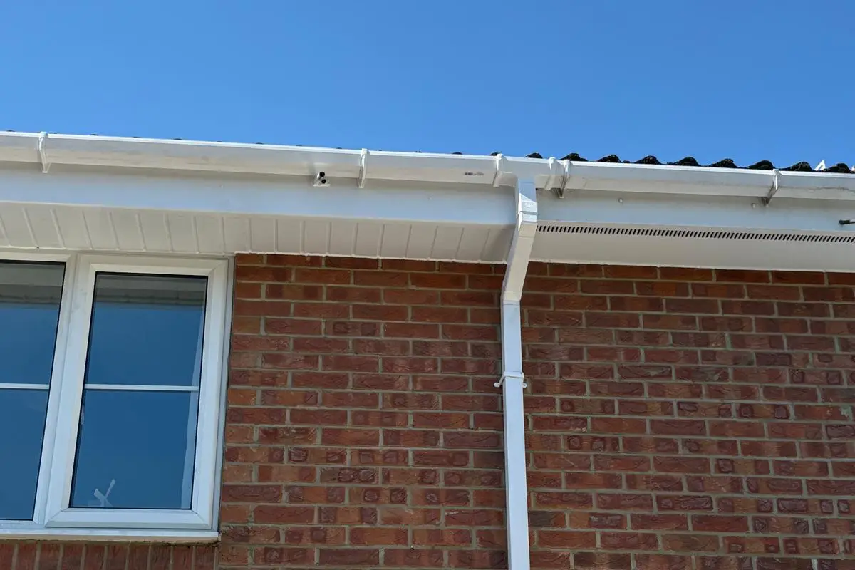 Gutter Repairs London - Smart Fix Roofing and Gutters