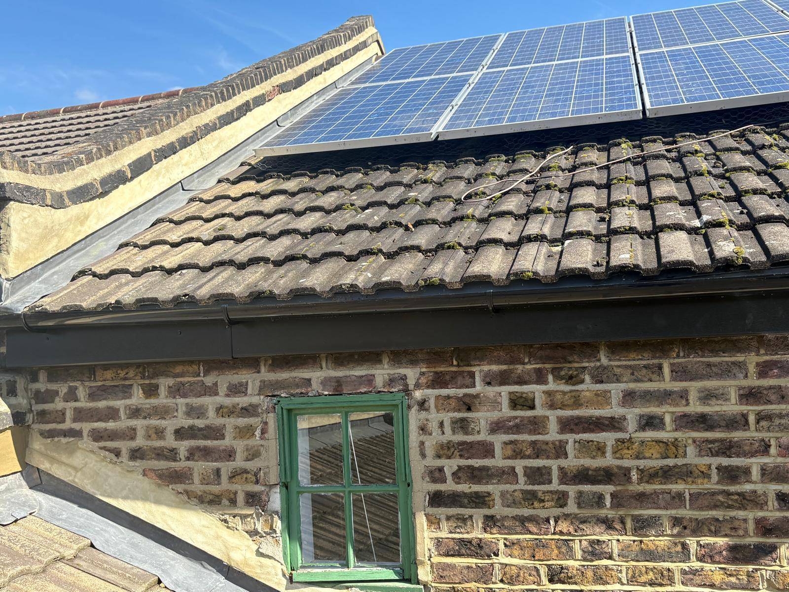 Roof Brickwork Repointing | Gutter Installation London | Smart Fix Roofing and Gutters